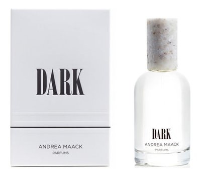 Andrea Maack Dark 34533